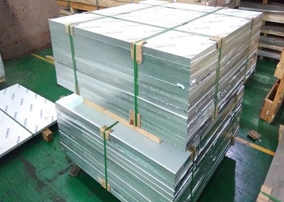 3003 3103 ont galvanisé le plat en aluminium de feuille pour l'équipement chimique 0,5