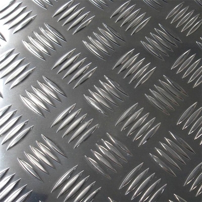 Plat en aluminium modelé de relief de diamant 8mm pour l'aspect architectural