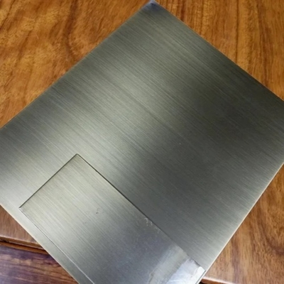 AISI 204 304 316 316L 430 Tôle et plaque en acier inoxydable 2b Ba Résistant à la corrosion pour les besoins industriels et de construction